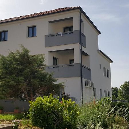 Apartments Artemis 巴斯卡 外观 照片